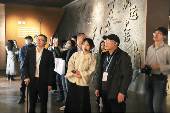 “行走大江大河抒寫水韻書香”百名文化記者采風(fēng)活動走進皂河(圖1)